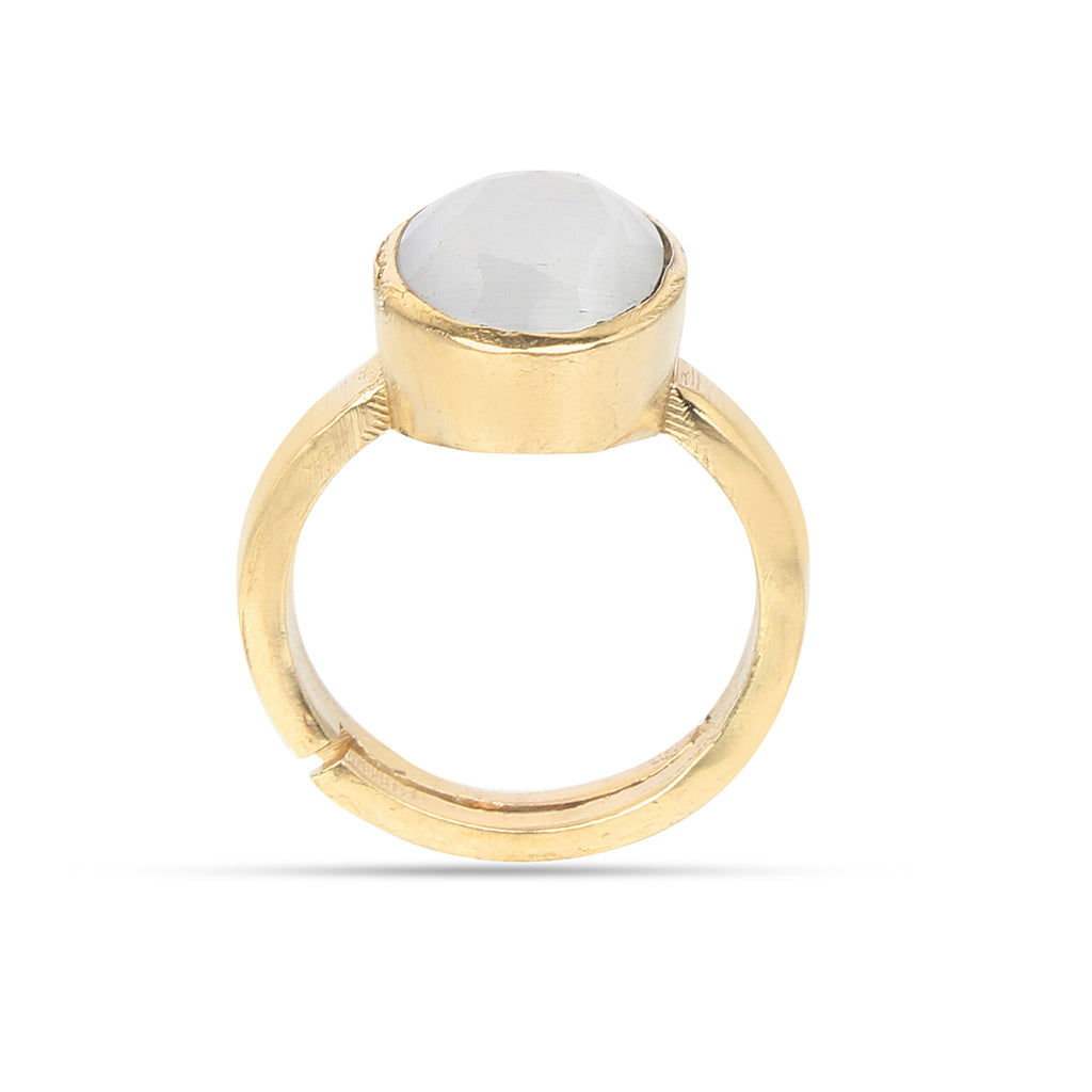 Premium Natural White Moonstone (Chandrakant) Gemstone Ring Gold-Plated Panchdhatu Oval Cabochon, Adjustable Astrological Birthstone Ring for Moon (Men & Women)