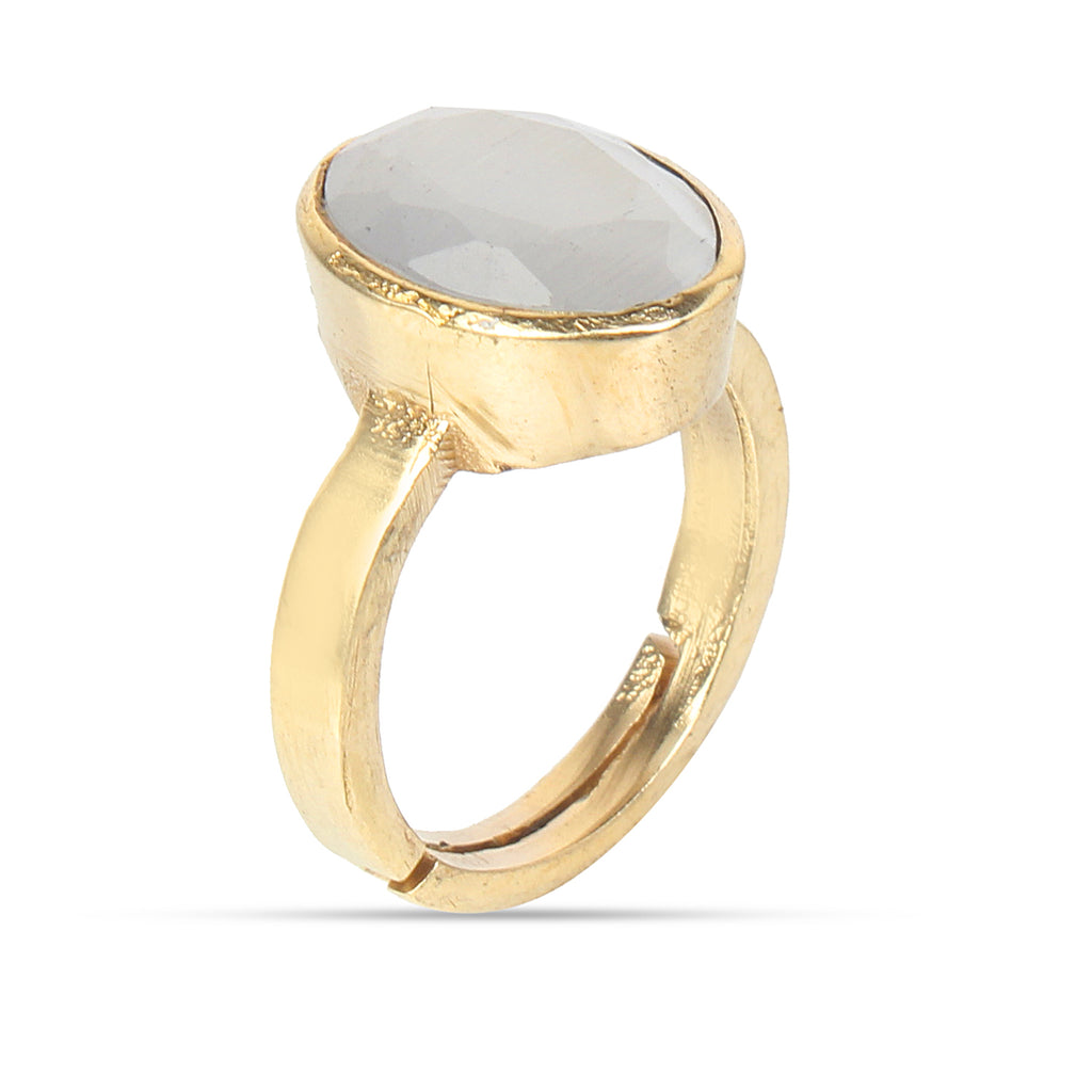 Premium Natural White Moonstone (Chandrakant) Gemstone Ring Gold-Plated Panchdhatu Oval Cabochon, Adjustable Astrological Birthstone Ring for Moon (Men & Women)