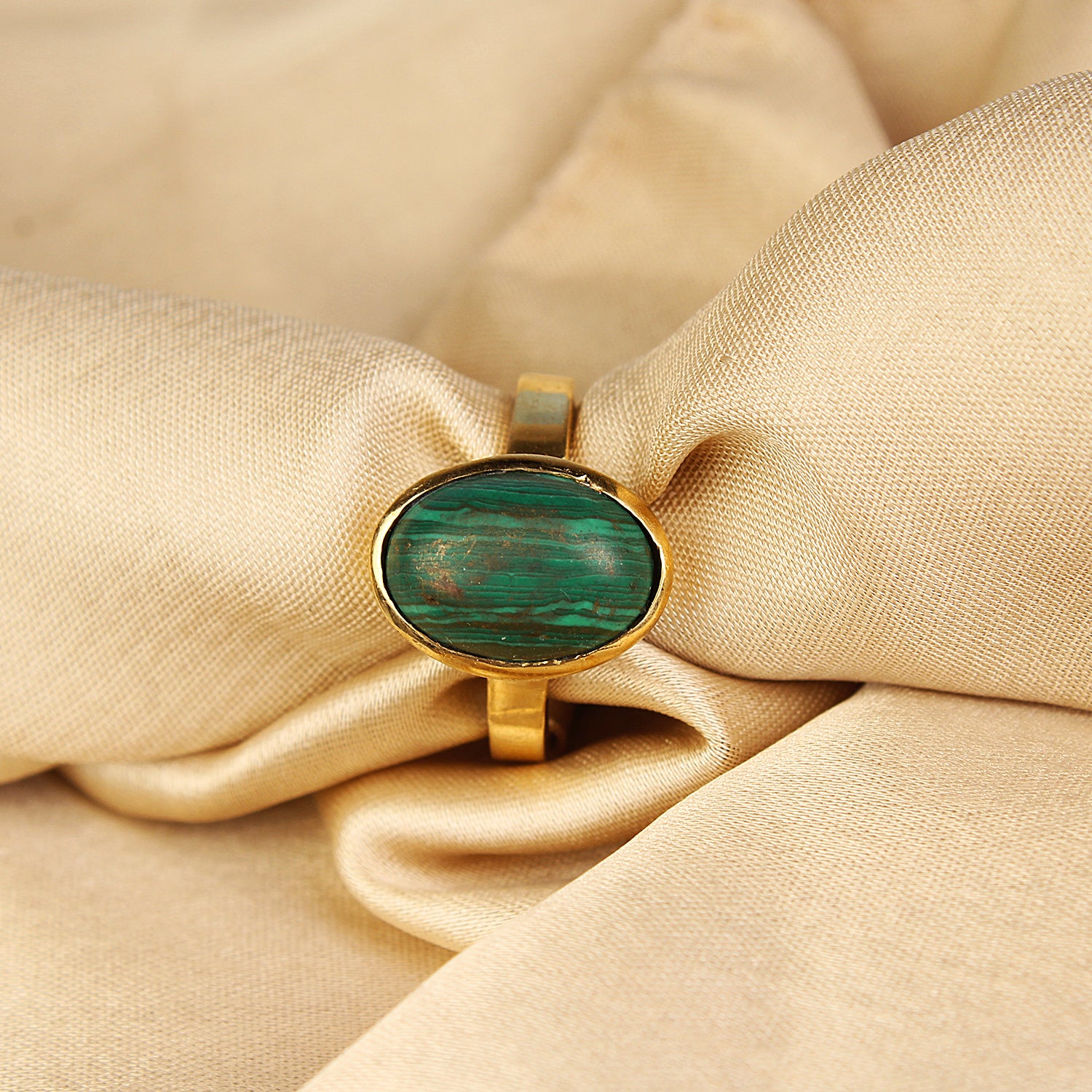 Natural Malachite (Danafirang) Gemstone Ring Gold-Plated Panchdhatu Oval Cabochon, Adjustable Astrologica Ring for Protection & Heart Healing (Unisex)