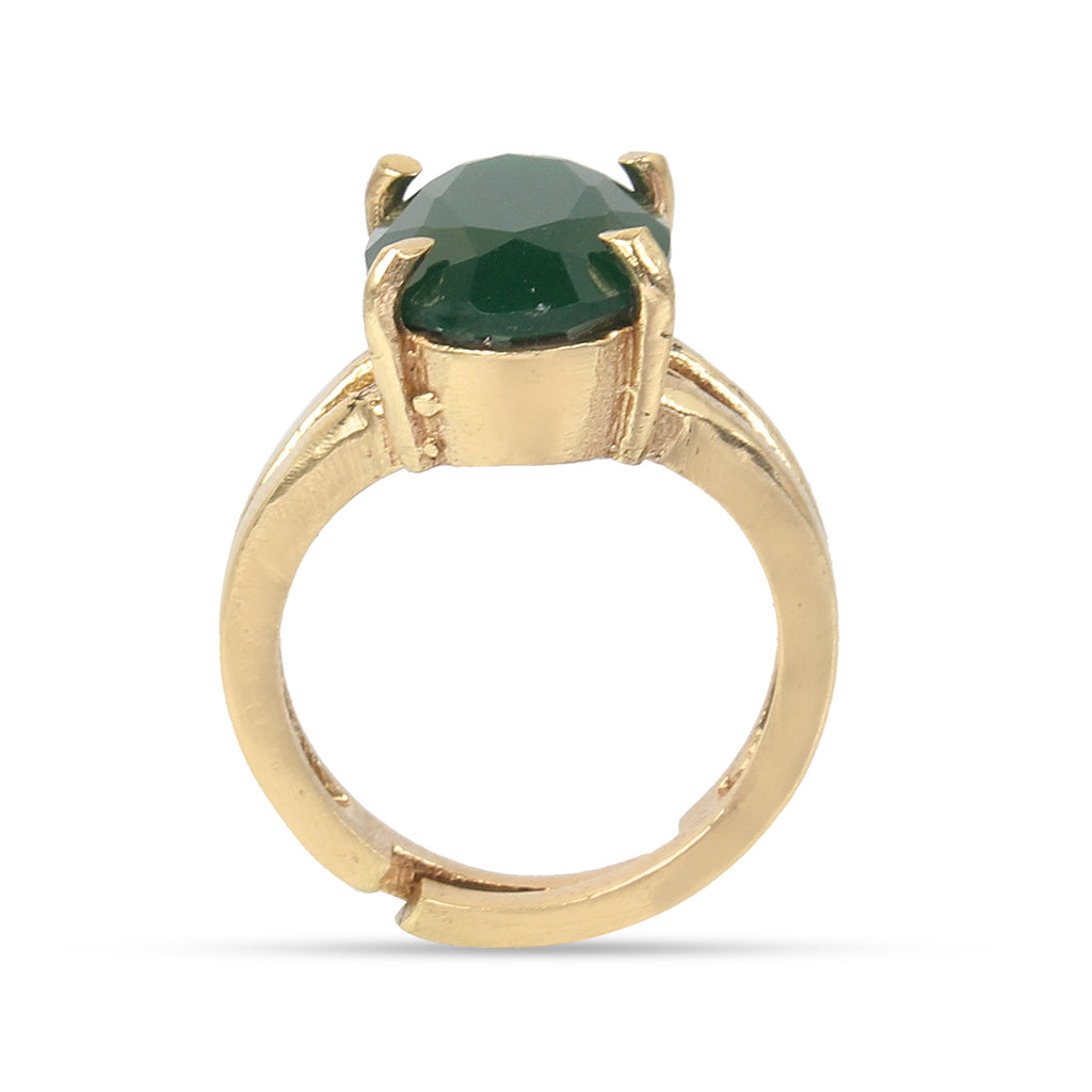 Premium Natural Emerald (Panna) Gemstone Ring Gold-Plated Panchdhatu  Oval Faceted Cut, Adjustable Astrological Birthstone Ring for Mercury (Men & Women)