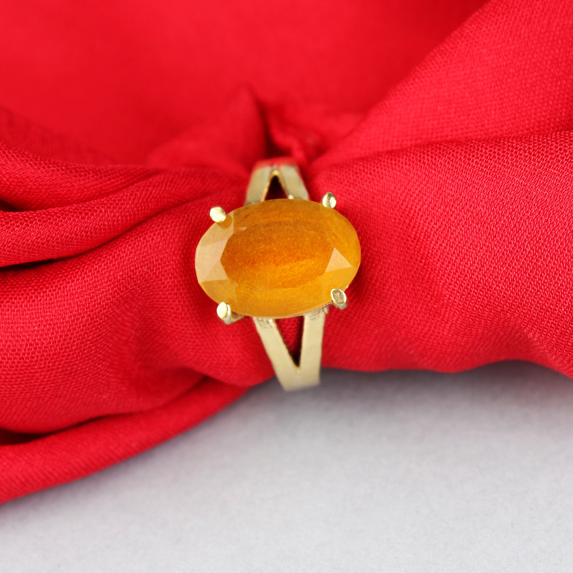 Premium Natural Yellow Sapphire (Pukhraj) Gemstone Ring Gold-Plated Panchdhatu Oval Faceted Cut, Adjustable Astrological Birthstone Ring for Wealth & Wisdom (Unisex)