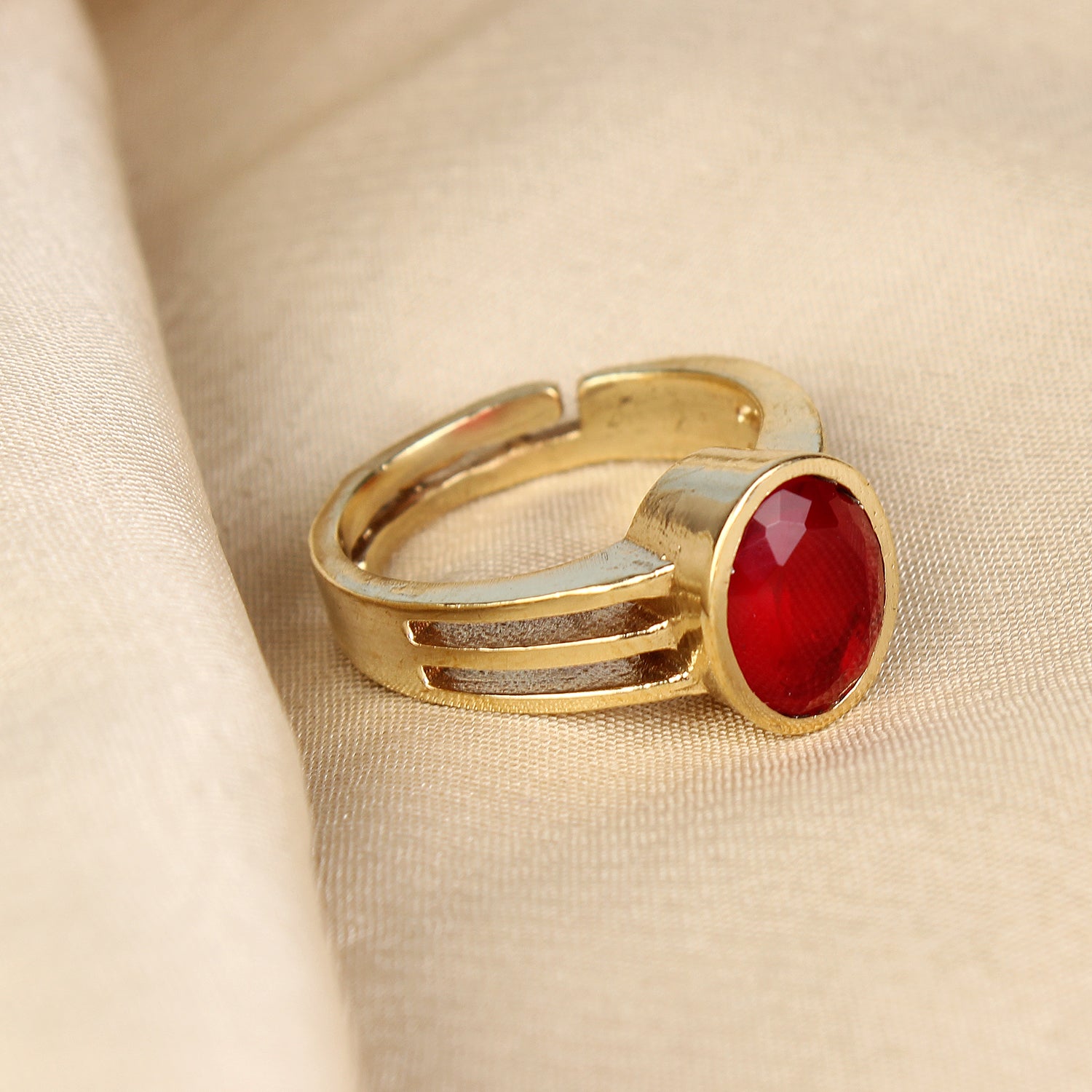 Exquisite Natural Red Ruby (Manik) Oval Statement Adjustable Unisex Ring in Premium Gold-Plated Finish – Timeless Astrological Power for Prosperity, Vitality, and Success