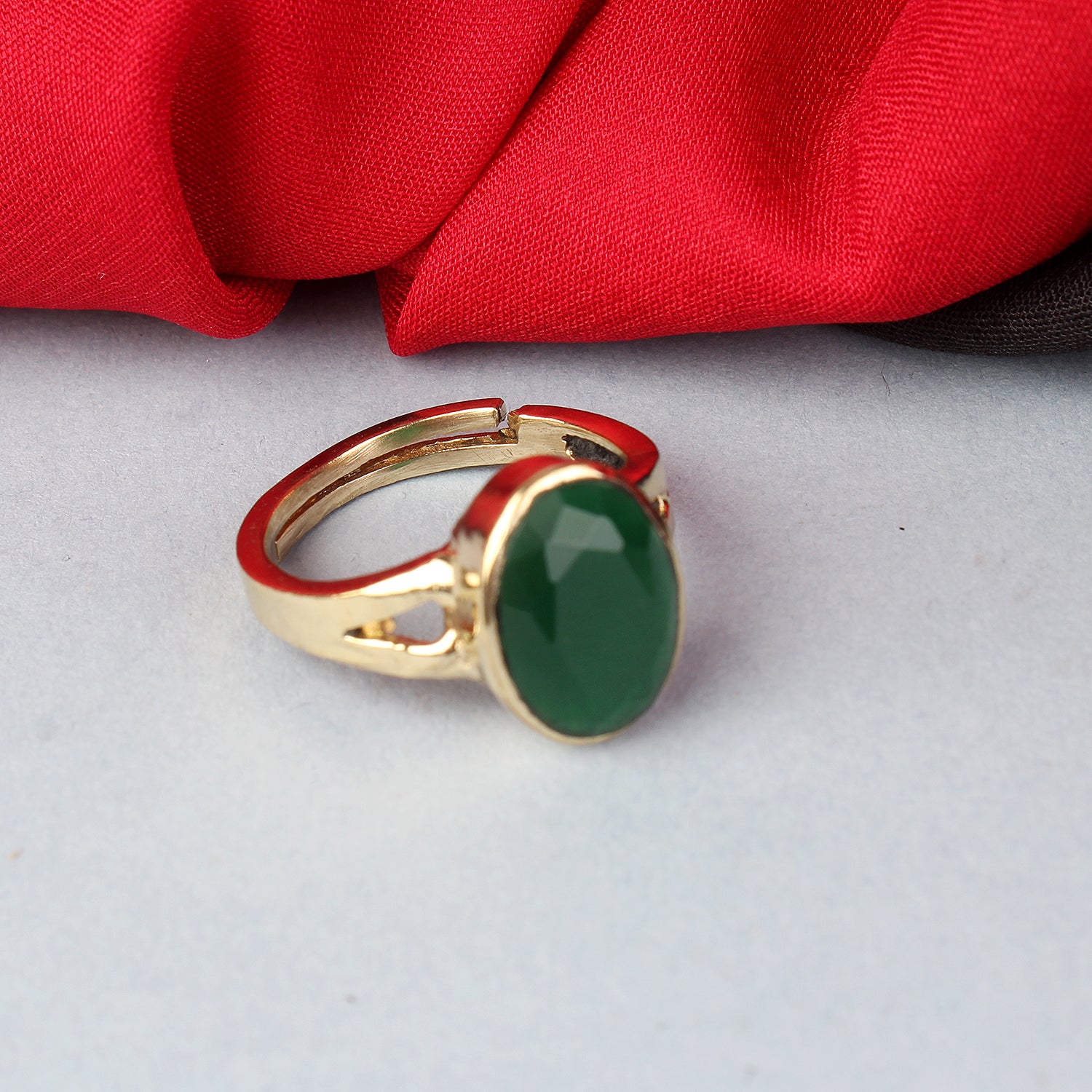 Natural Green Emerald (Panna) Handcrafted Gold-Plated Statement Adjustable Unisex Ring – Timeless Artisanal Elegance and Astrological Power for Prosperity, Wisdom, and Divine Fortune