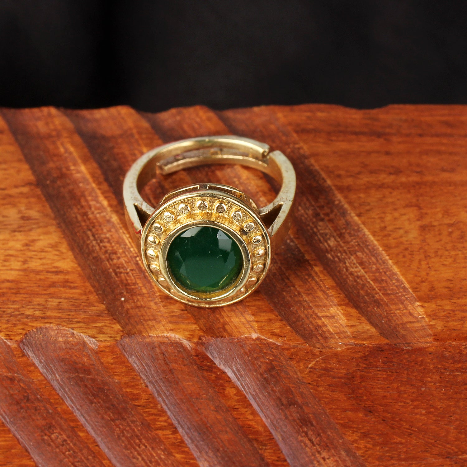 Exquisite Handcrafted Gold-Plated Natural Green Emerald (Panna) Halo Statement Adjustable Ring for Unisex – Timeless Artisanal Elegance and Astrological Power for Prosperity, Wisdom, and Divine Fortune