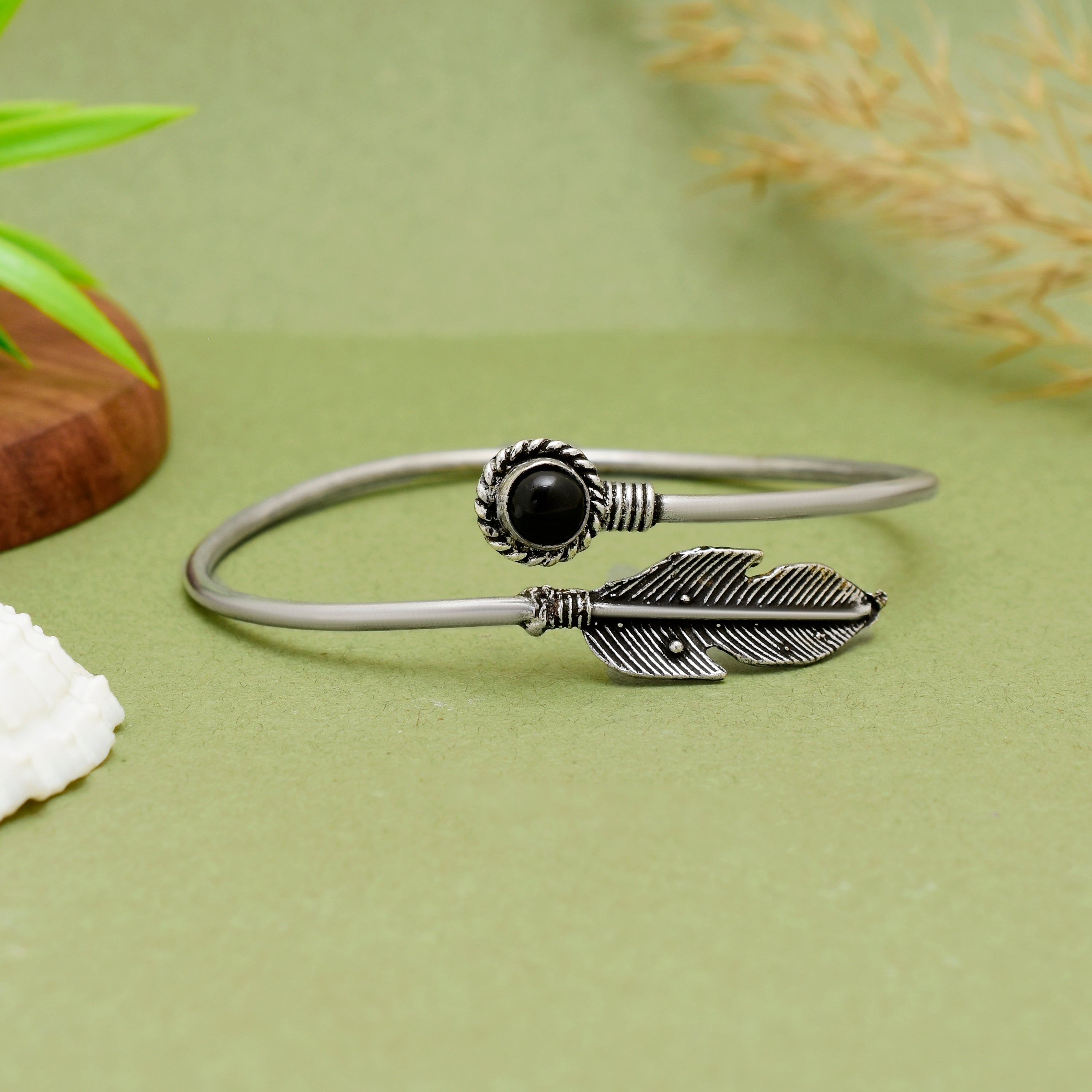 Exquisite Handcrafted Oxidised Silver Leaf & Black Onyx Cuff Bracelet Timeless Artisanal Elegance and Boho-Chic Statement Jewelry