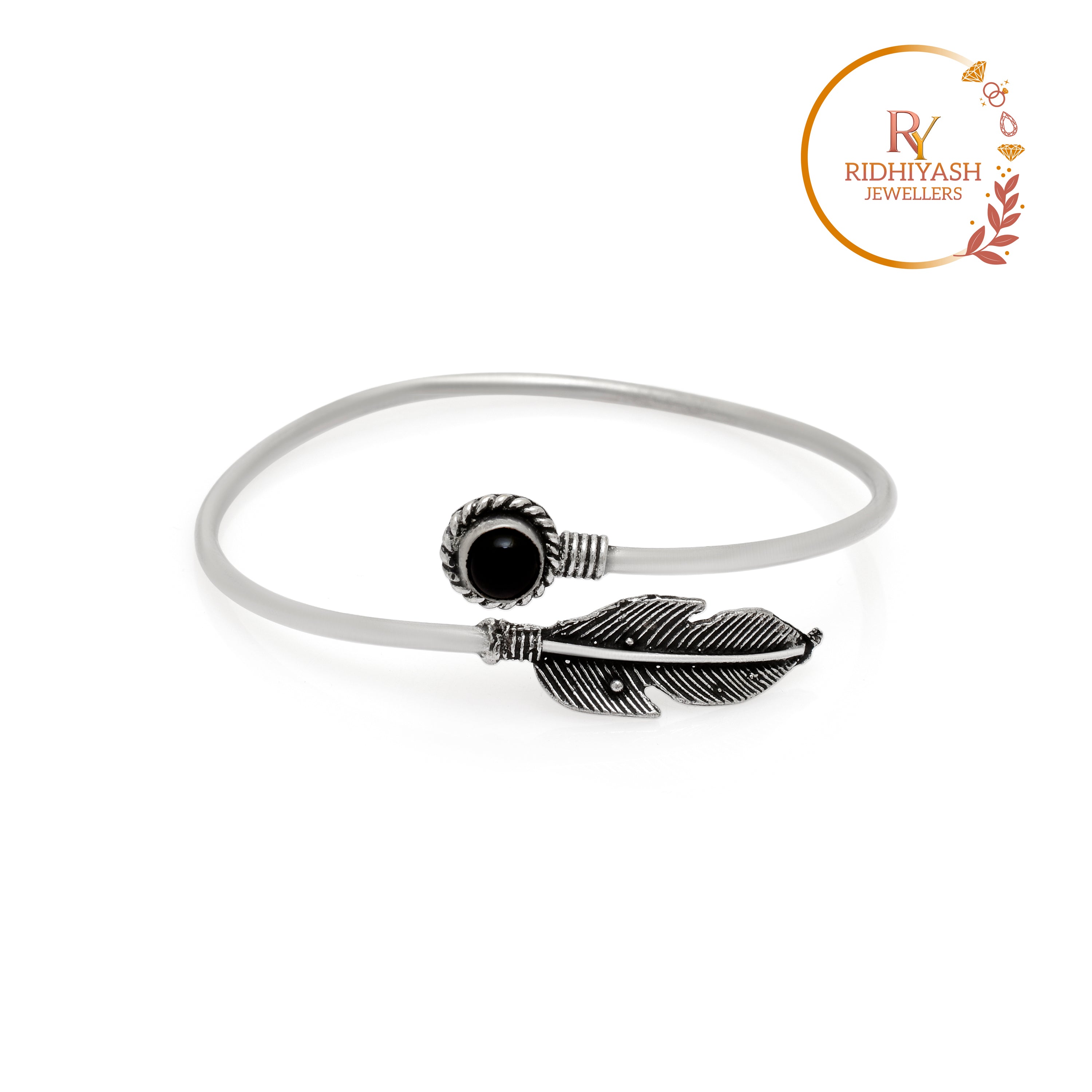 Exquisite Handcrafted Oxidised Silver Leaf & Black Onyx Cuff Bracelet Timeless Artisanal Elegance and Boho-Chic Statement Jewelry