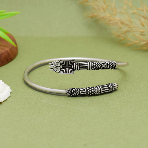 Authentic Oxidise Silver Colour Trishul-Damru Kada – Handcrafted Spiritual Statement Jewelry for Men and Women