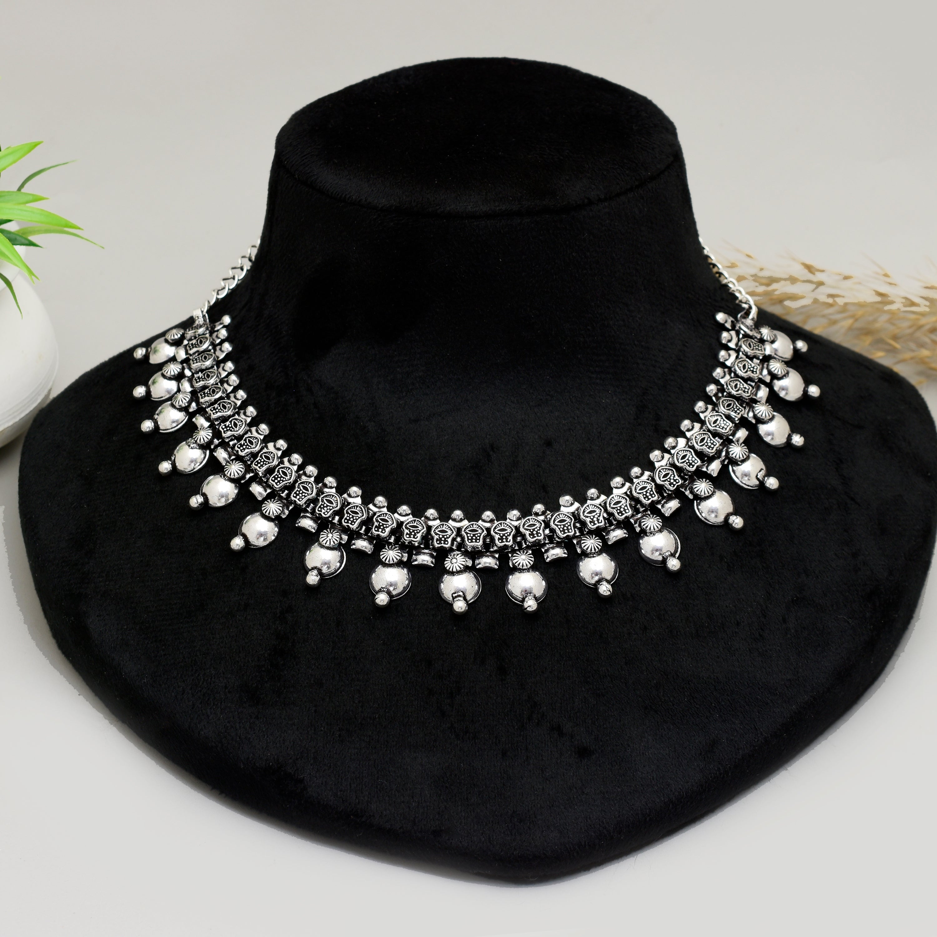 Exquisite Handcrafted Oxidised Silver-Toned Sunburst & Filigree Choker – Traditional Ethnic Statement Bib Necklace for Women