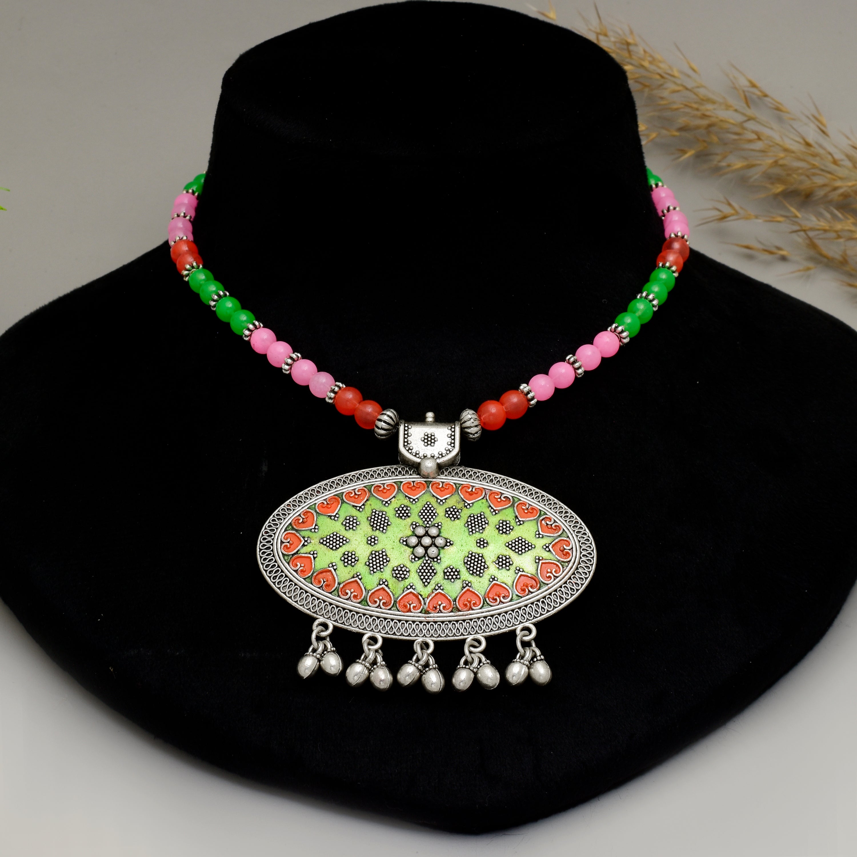 Green Brass Oval Shape Pendant Handmade Necklace for Women