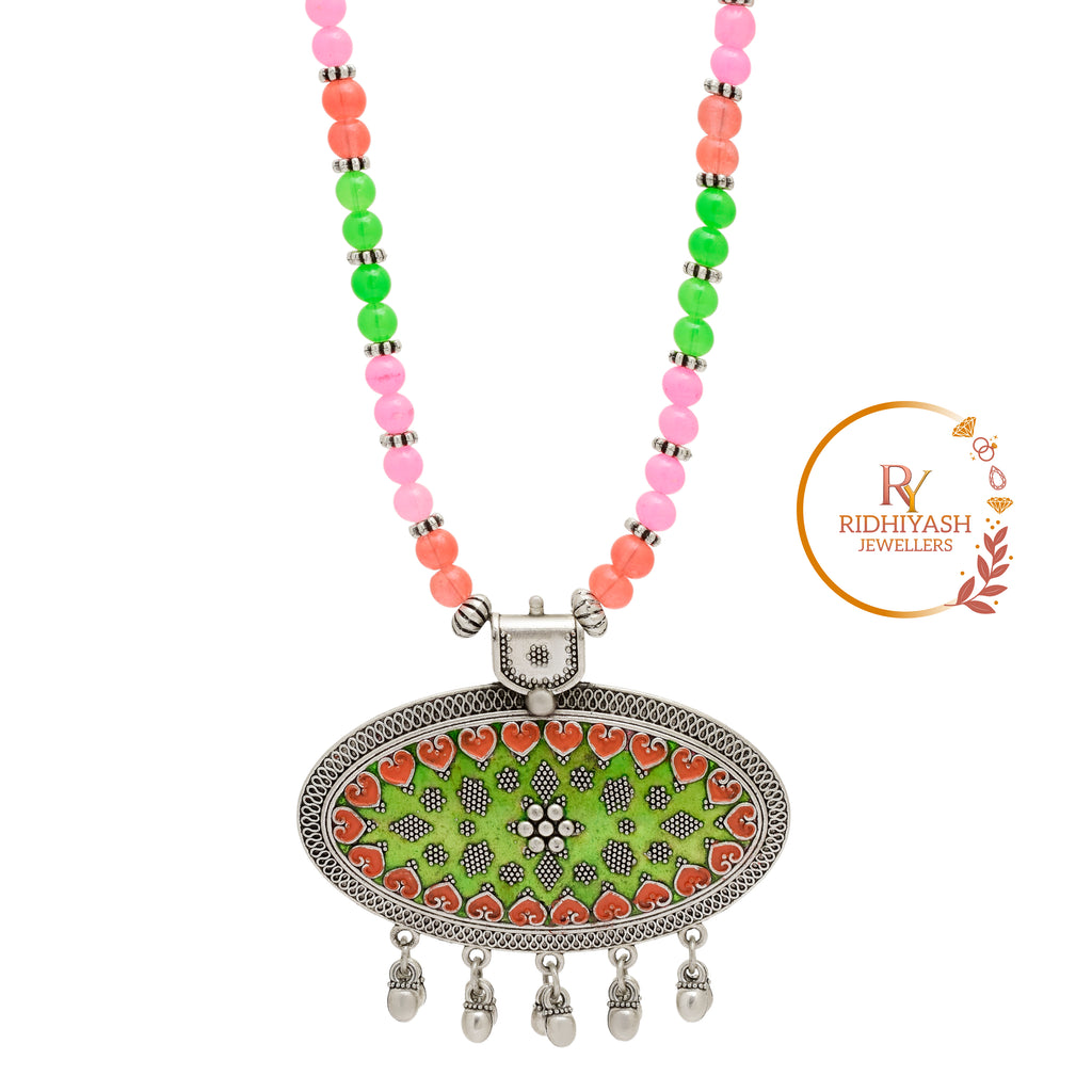 Green Brass Oval Shape Pendant Handmade Necklace for Women